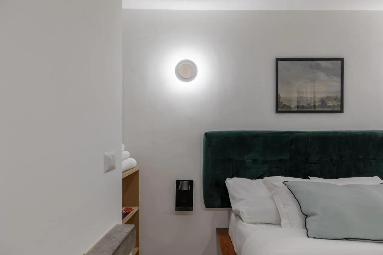 Iflat Small Studio In The Heart Of Trastevere Apartment Rome